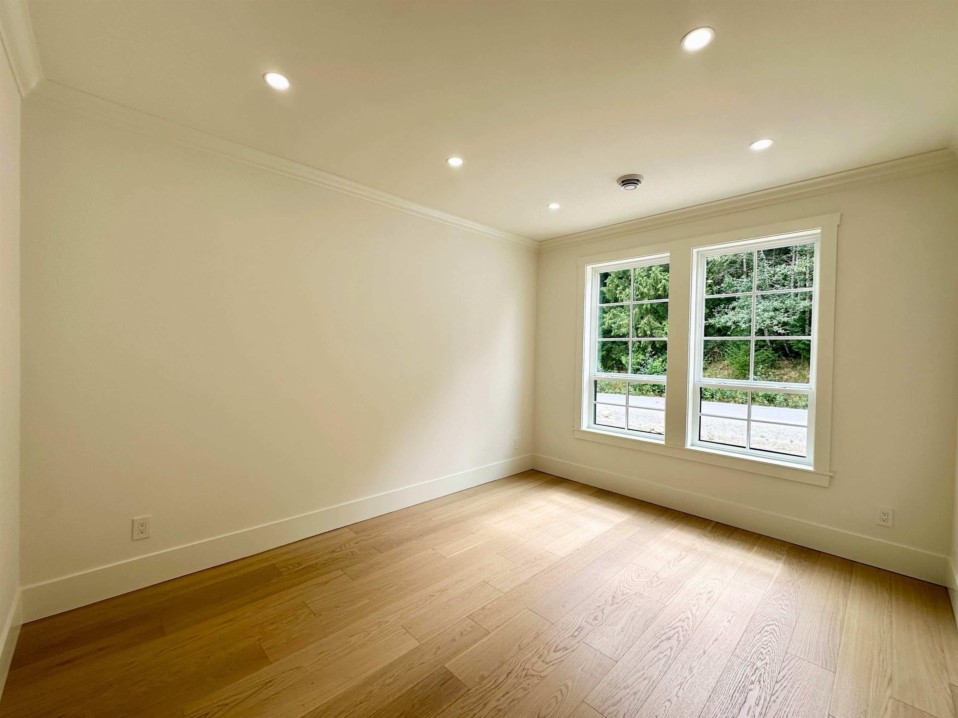 1203 Castle Road, Gibsons, BC, V0N 1V5 - 25