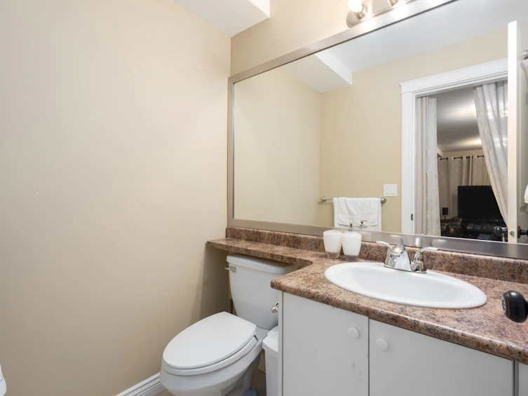36 E 54 Avenue, Vancouver, BC, V5X 1N4 - 27