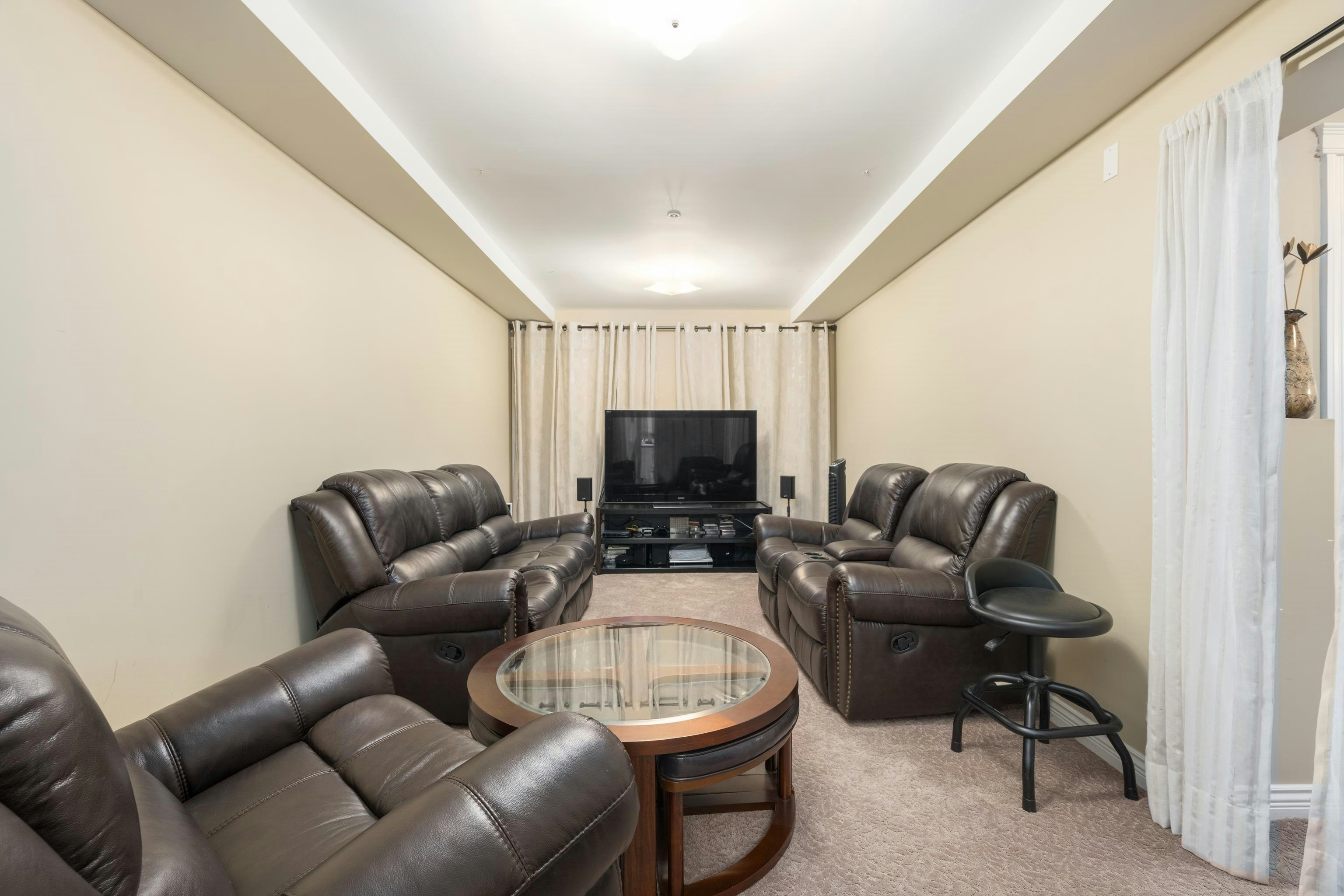 36 E 54 Avenue, Vancouver, BC, V5X 1N4 - 26