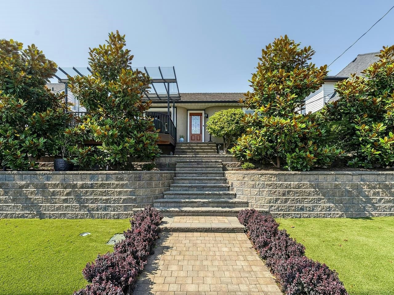 1707 Nanaimo Street, New Westminster, BC, V3M 2G7