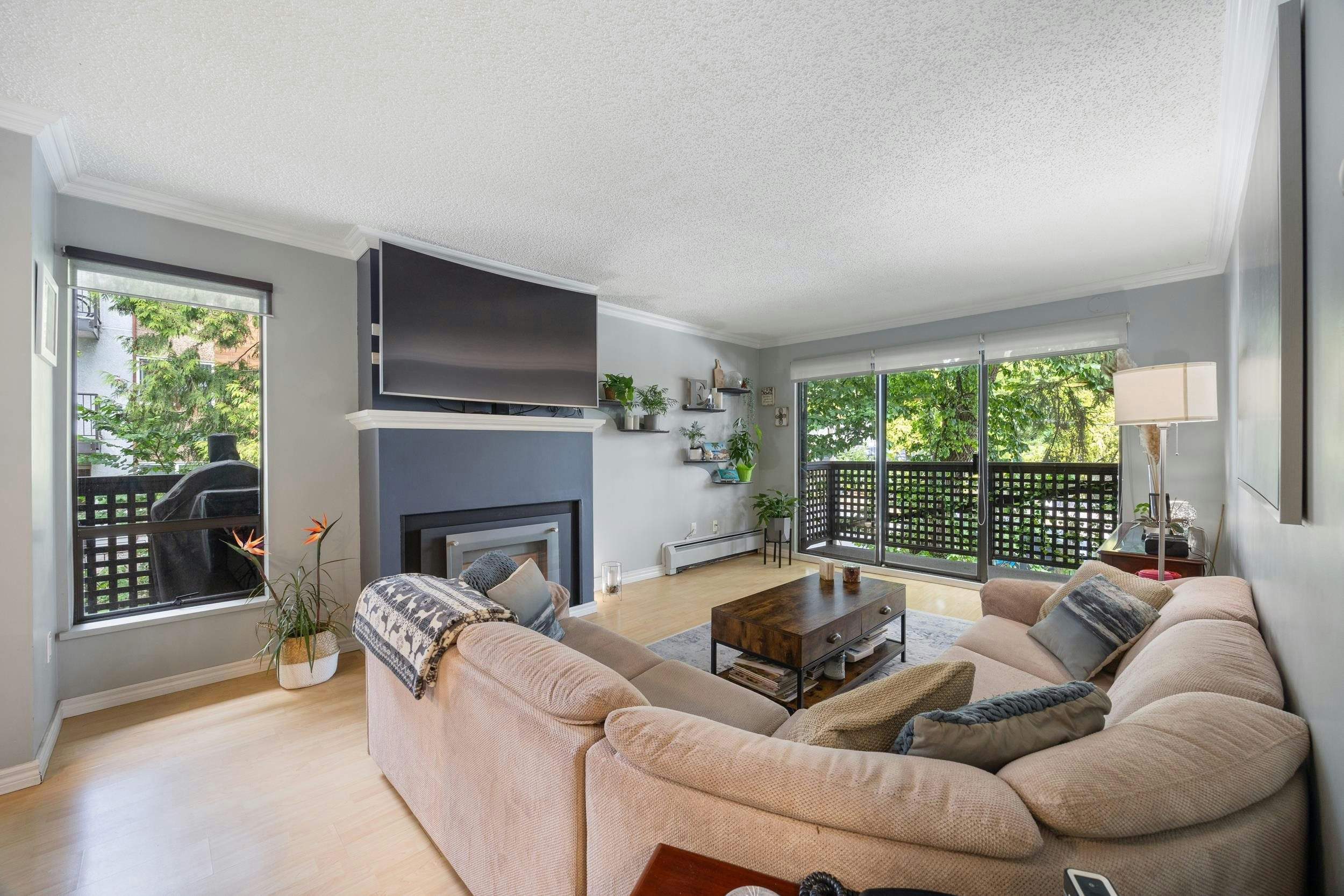306-110 Seventh Street, New Westminster, BC, V3M 5W5