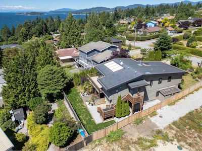 5125 Salal Road - 2
