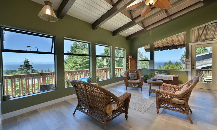 5125 Salal Road