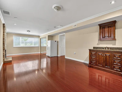 1106 Heywood Street - 3