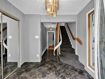 1106 Heywood Street - 2