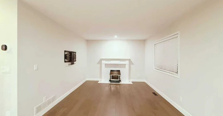 14665 84a Avenue, Surrey, BC, V3S 7V5 - 5