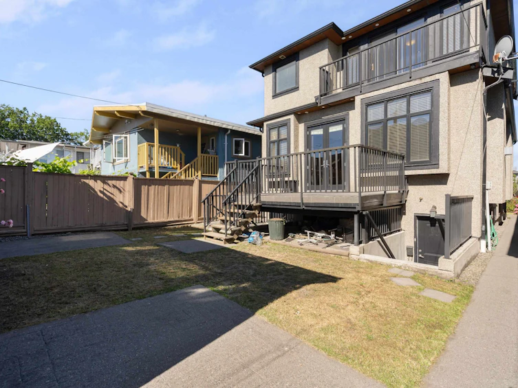 6387 Prince Albert Street, Vancouver, BC, V5W 3E7 - 35