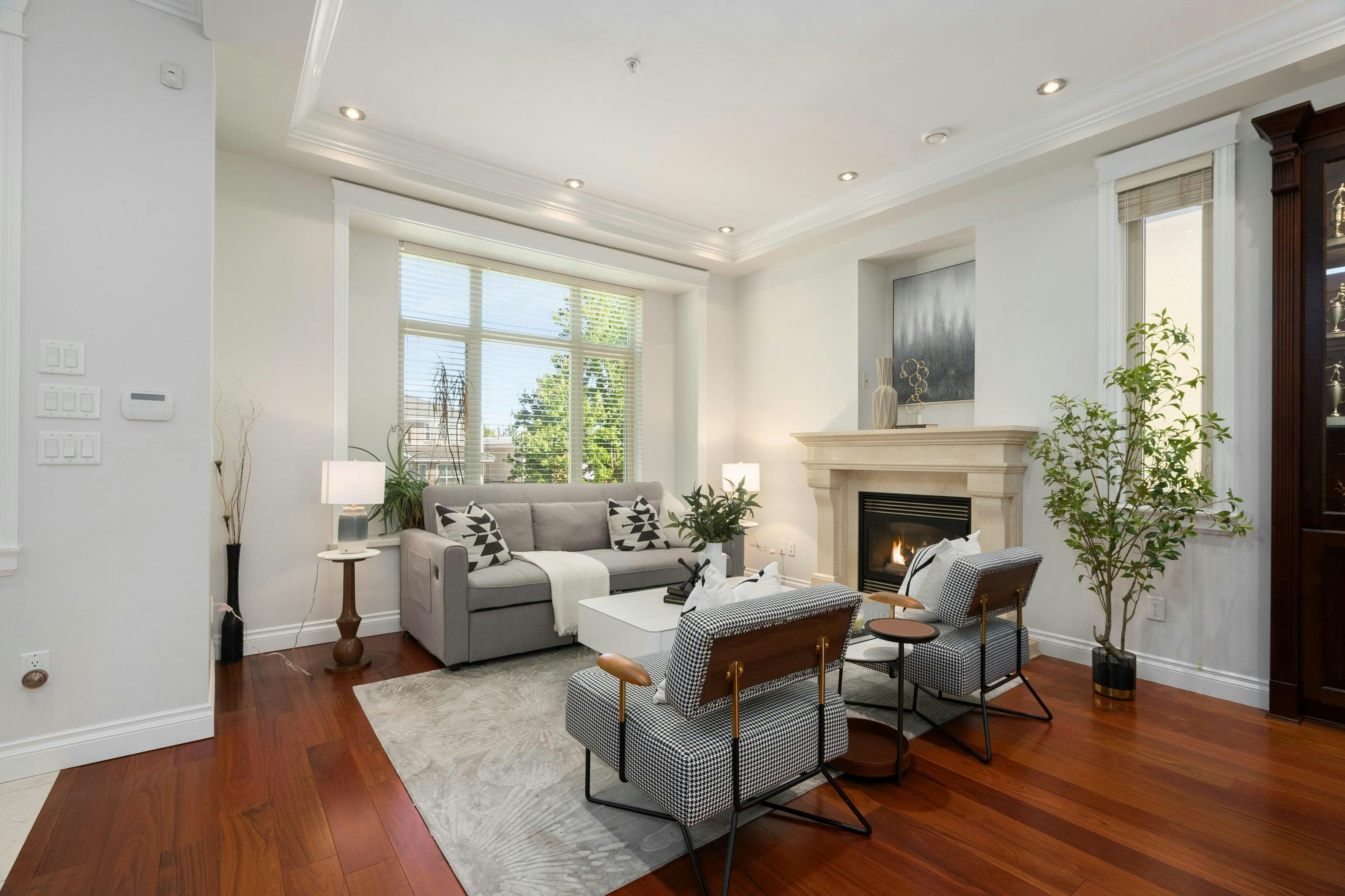 6387 Prince Albert Street, Vancouver, BC, V5W 3E7 - 2