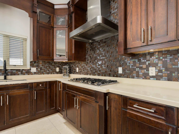 6387 Prince Albert Street, Vancouver, BC, V5W 3E7 - 14