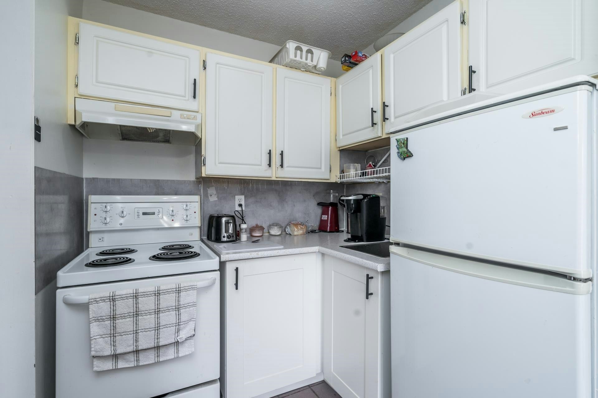 204-9477 Cook Street, Chilliwack, BC, V2P 4J8 - 12