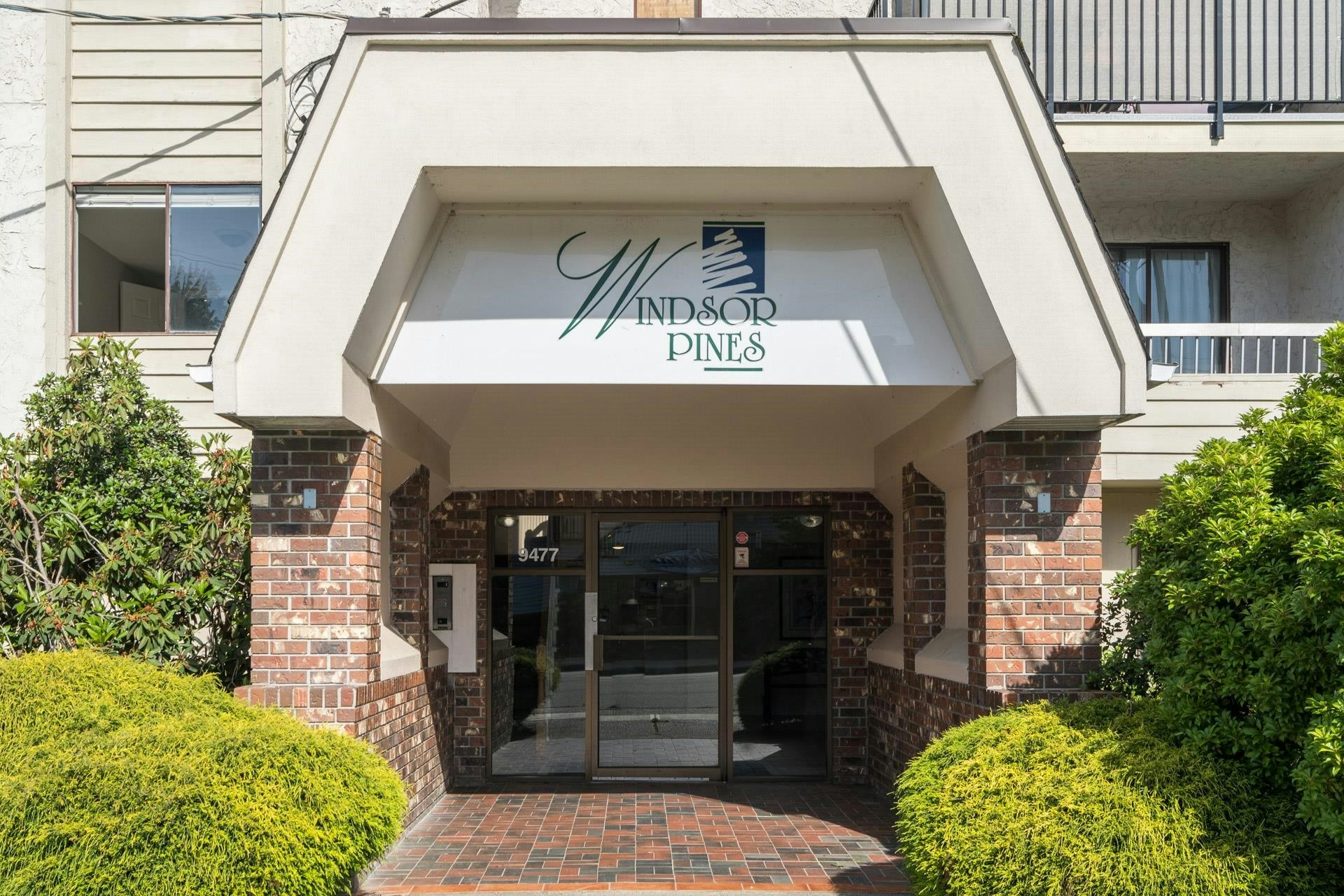204-9477 Cook Street - 3