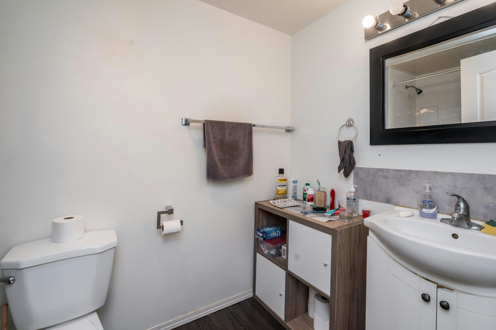 204-9477 Cook Street, Chilliwack, BC, V2P 4J8 - 20