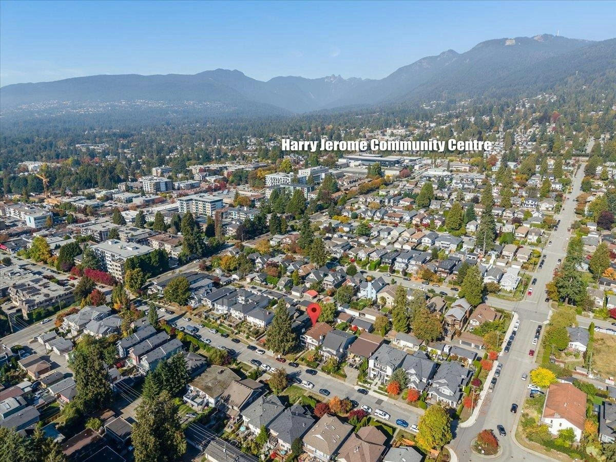 240 E 18th Street, North Vancouver, BC, V7L 2X6 - 32