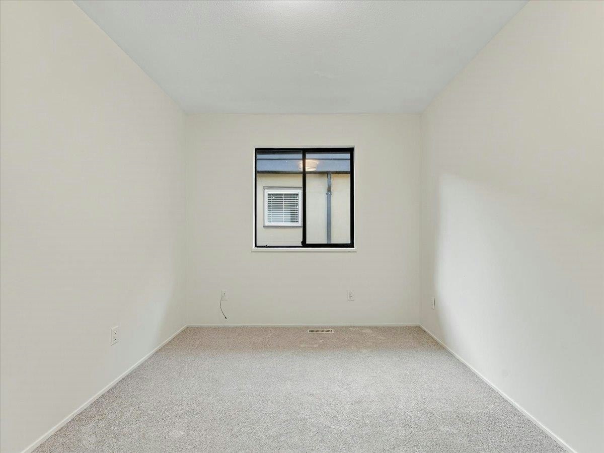 240 E 18th Street, North Vancouver, BC, V7L 2X6 - 20