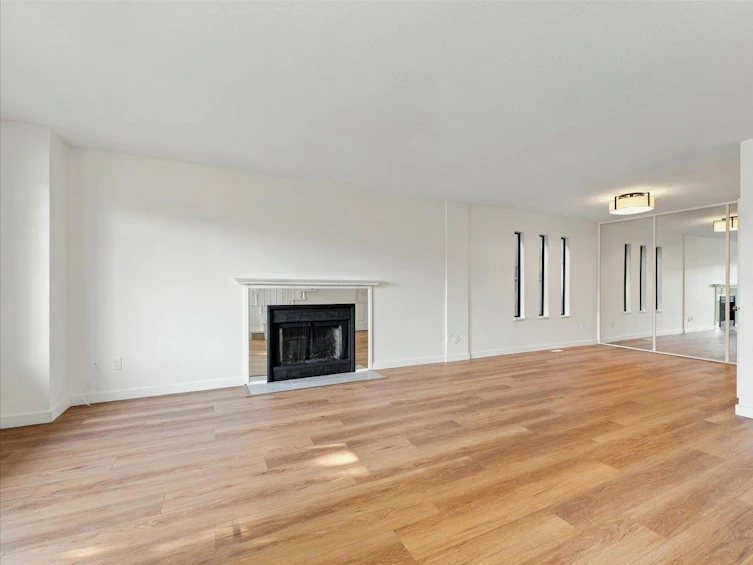 240 E 18th Street, North Vancouver, BC, V7L 2X6 - 3