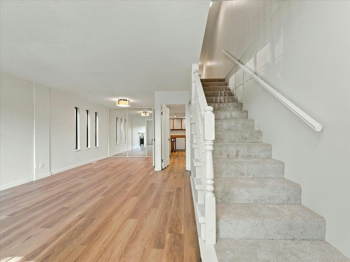 240 E 18th Street, North Vancouver, BC, V7L 2X6 - 8