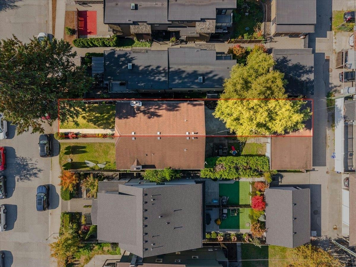 240 E 18th Street, North Vancouver, BC, V7L 2X6 - 28