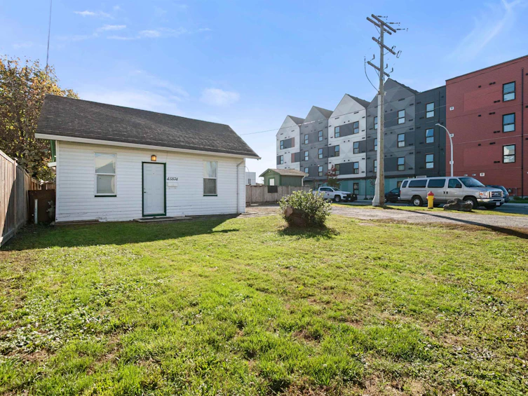 45874 Trethewey Avenue, Chilliwack, BC, V2P 1K5 - 28
