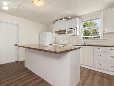 45874 Trethewey Avenue - 2