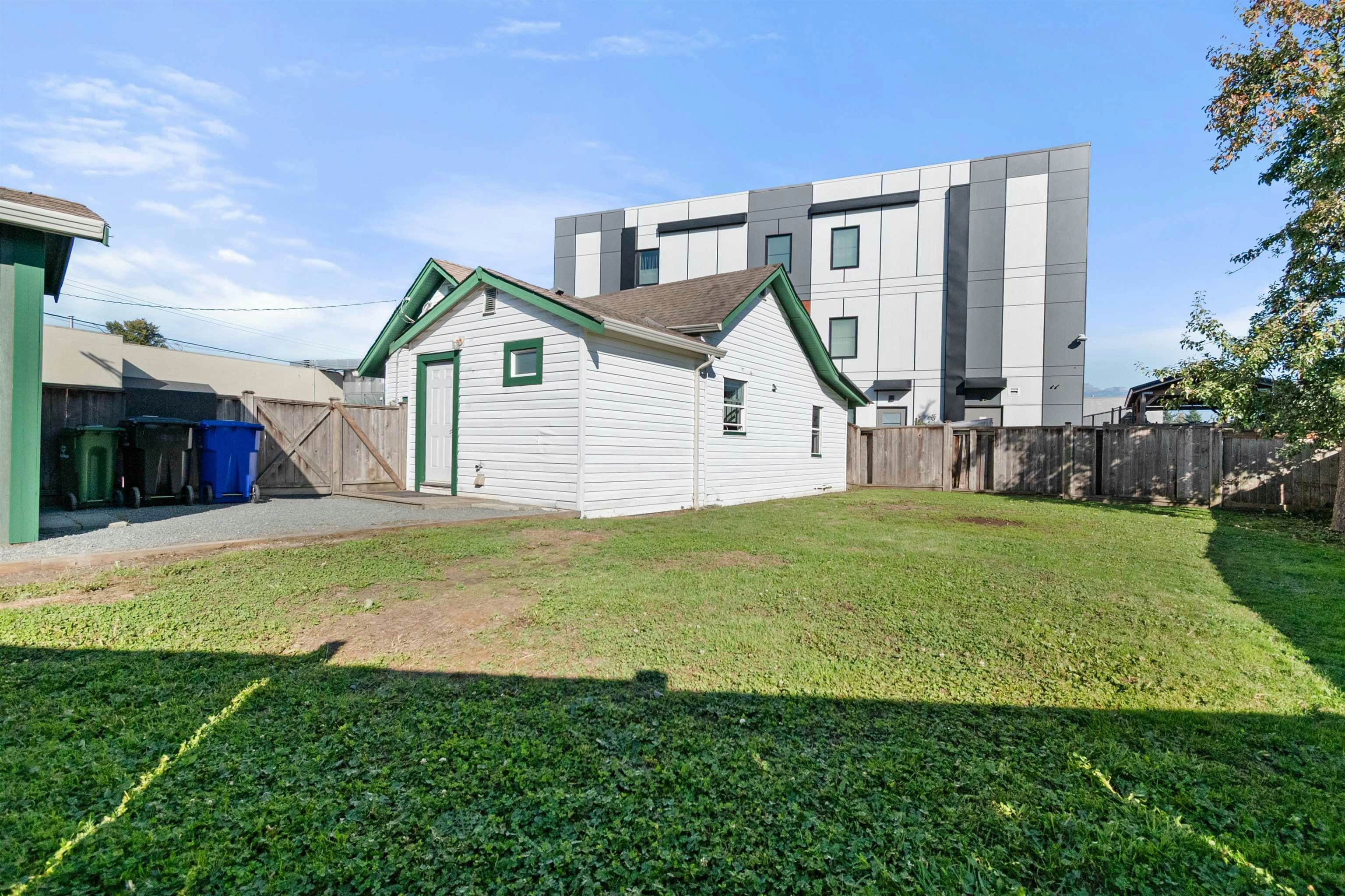 45874 Trethewey Avenue, Chilliwack, BC, V2P 1K5 - 25