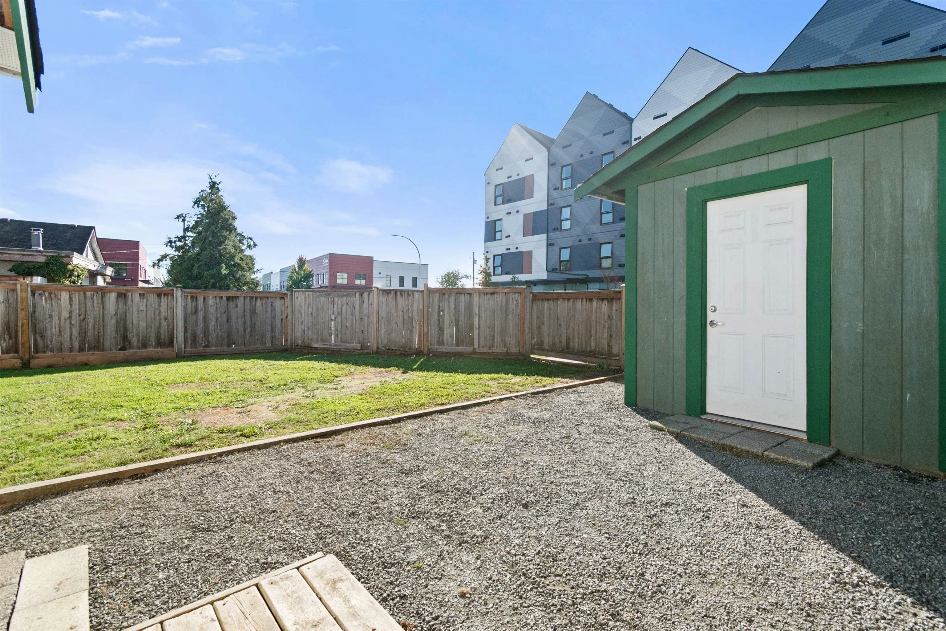 45874 Trethewey Avenue, Chilliwack, BC, V2P 1K5 - 23
