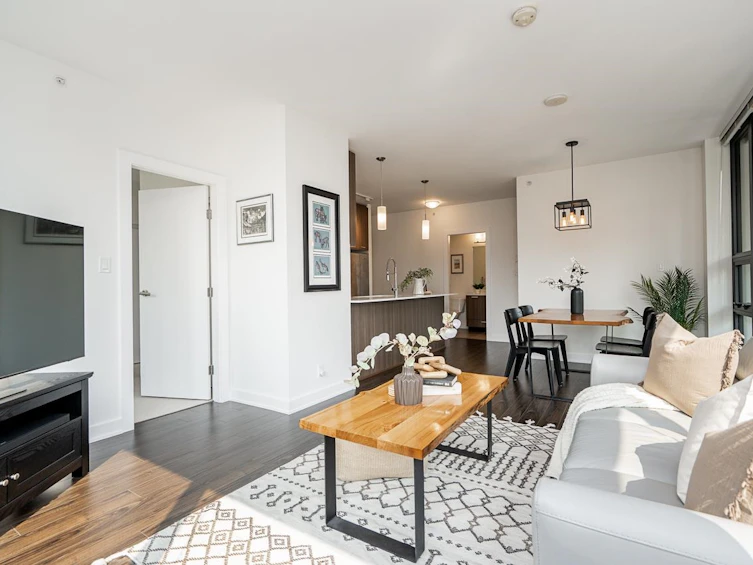 601-301 Capilano Road, Port Moody, BC, V3H 0G6 - 6