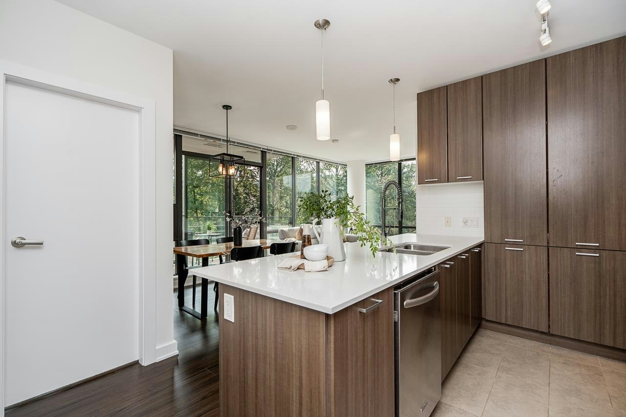 601-301 Capilano Road, Port Moody, BC, V3H 0G6 - 11