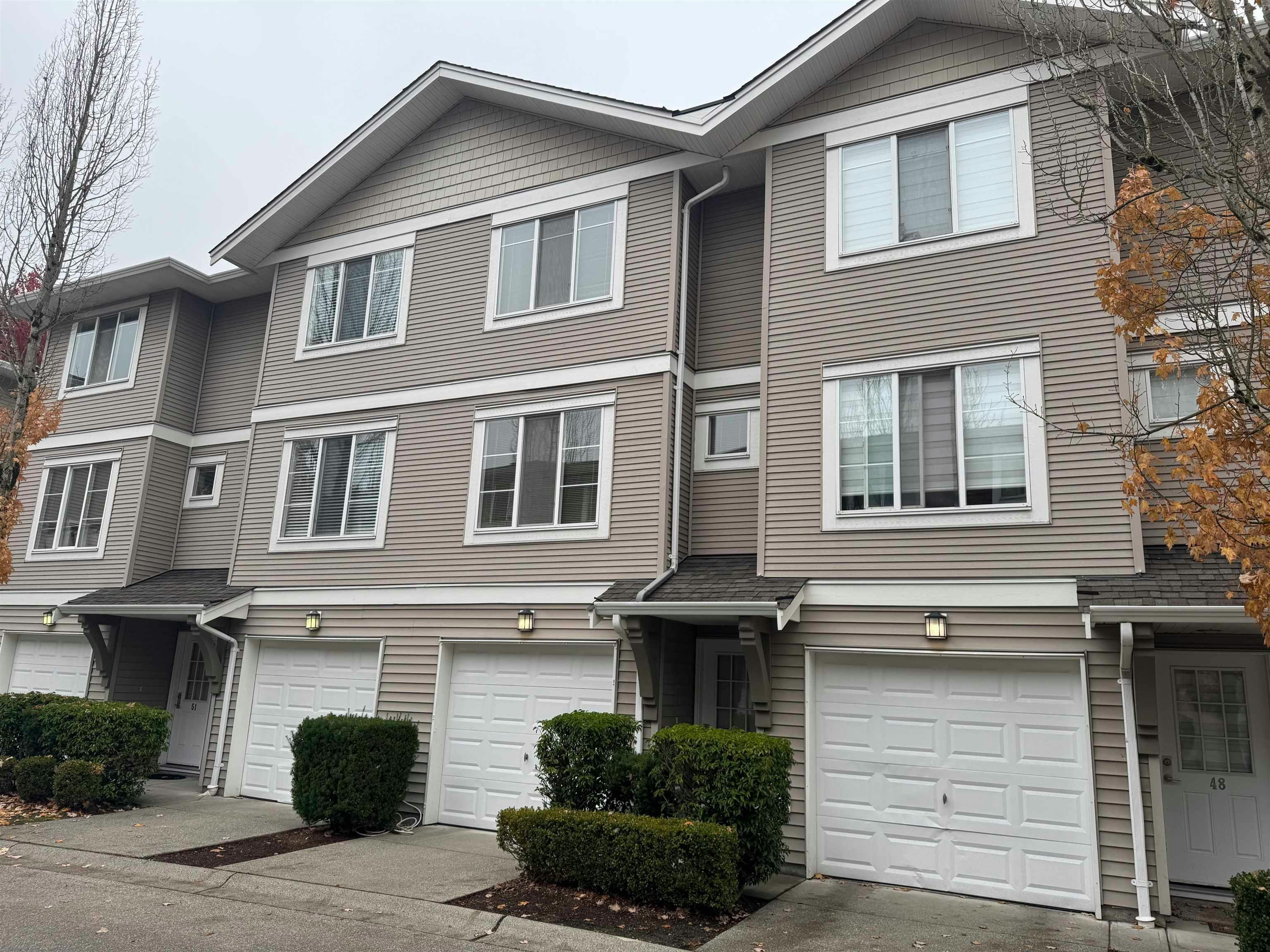 49-15155 62a Avenue, Surrey, BC, V3S 8A6