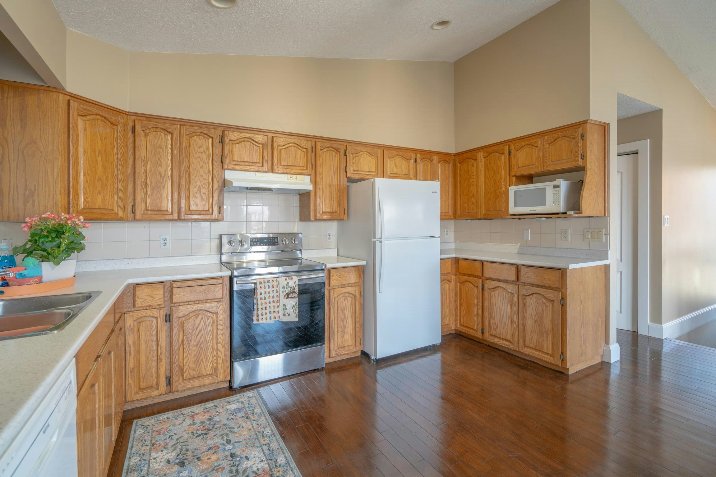6170 Fairway Avenue, Sechelt, BC, V7Z 0L6 - 14