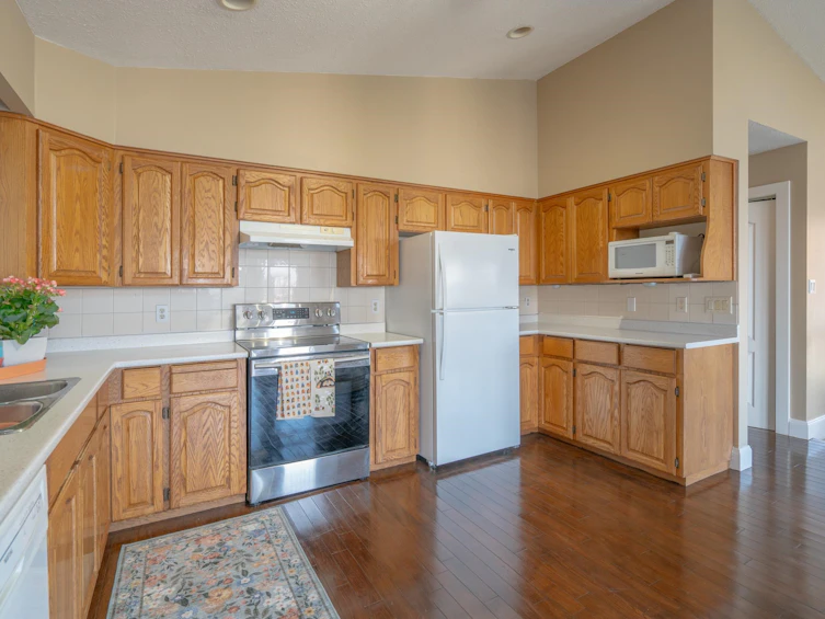 6170 Fairway Avenue, Sechelt, BC, V7Z 0L6 - 14