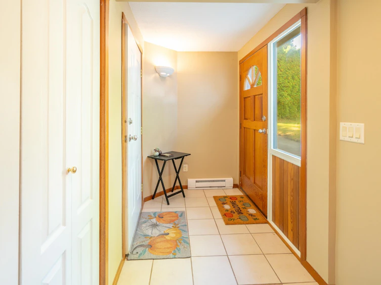 6170 Fairway Avenue, Sechelt, BC, V7Z 0L6 - 30