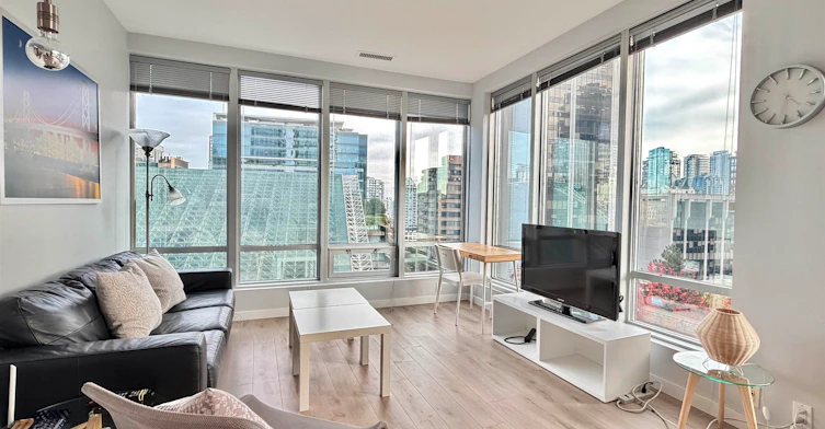 501-989 Nelson Street, Vancouver, BC, V6Z 2S1 - 3