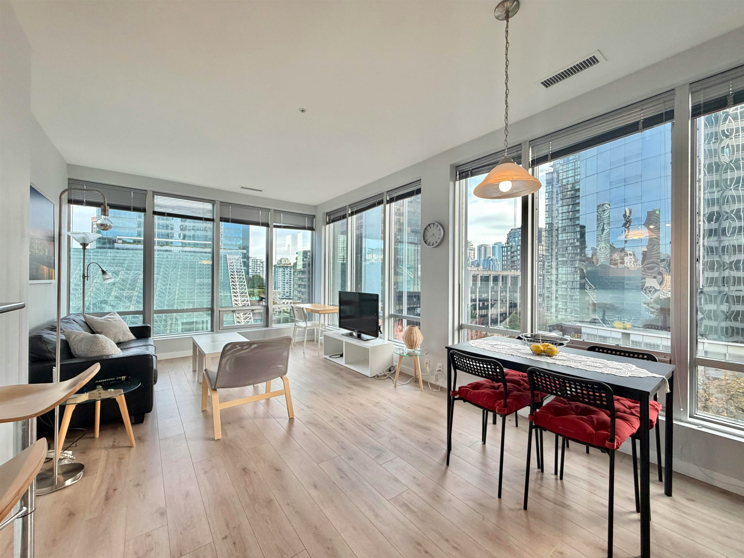 501-989 Nelson Street, Vancouver, BC, V6Z 2S1 - 9