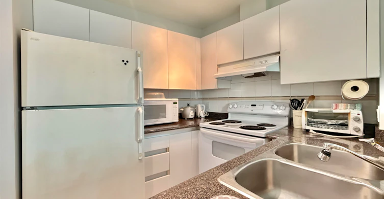 501-989 Nelson Street, Vancouver, BC, V6Z 2S1 - 5