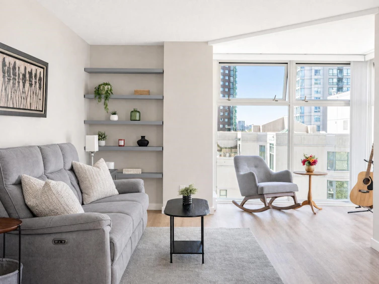 B901-1331 Homer Street, Vancouver, BC, V6B 5M5 - 5