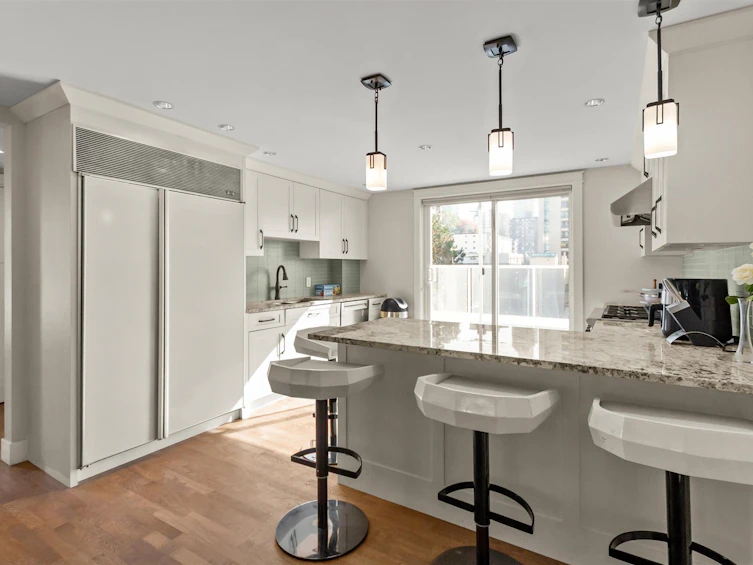 PH-1403 Beach Avenue, Vancouver, BC, V6G 1Y3 - 10