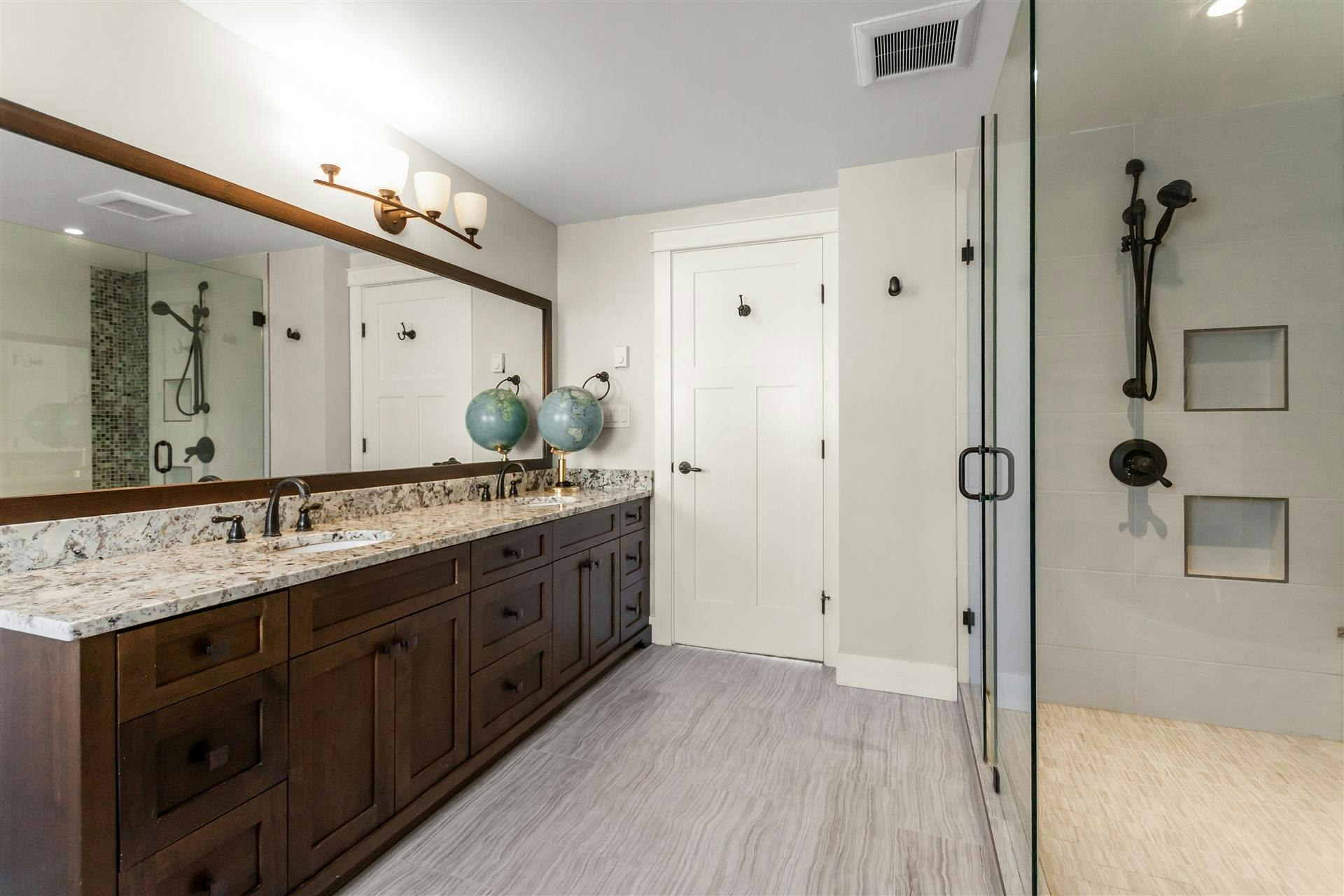 PH-1403 Beach Avenue, Vancouver, BC, V6G 1Y3 - 17