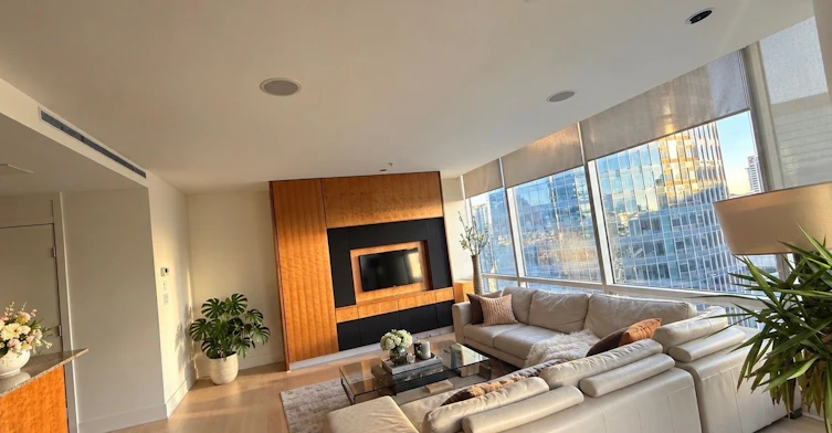 3X05-1077 W Cordova Street, Vancouver, BC, V6C 2C6 - 3
