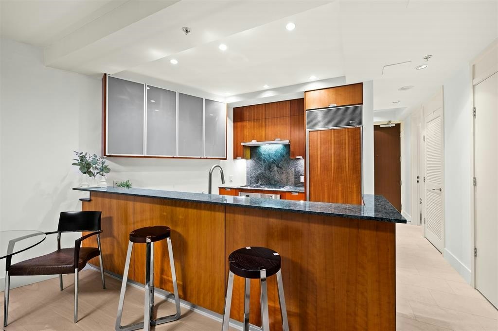 3X05-1077 W Cordova Street, Vancouver, BC, V6C 2C6 - 6