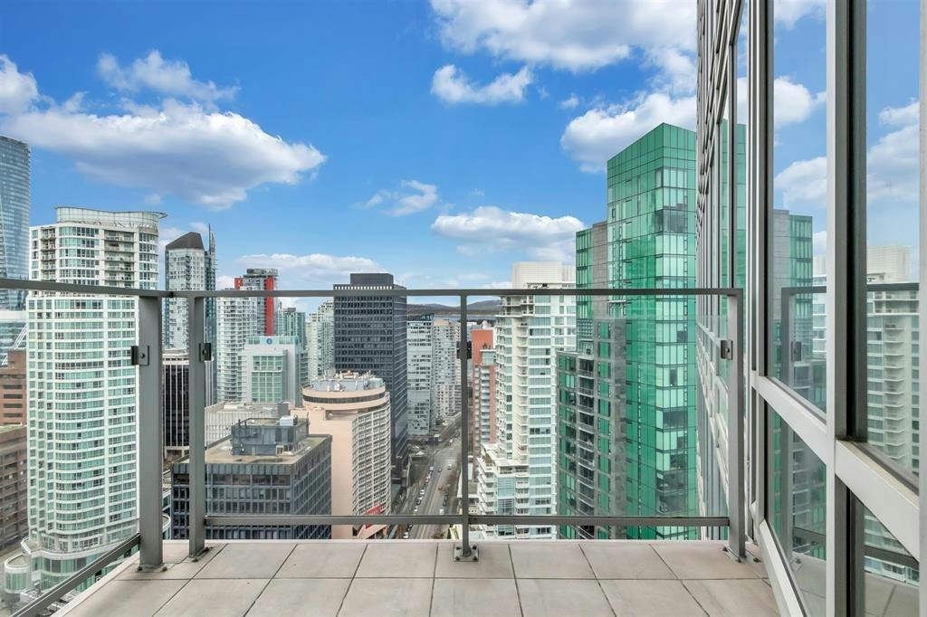 3X05-1077 W Cordova Street, Vancouver, BC, V6C 2C6 - 2