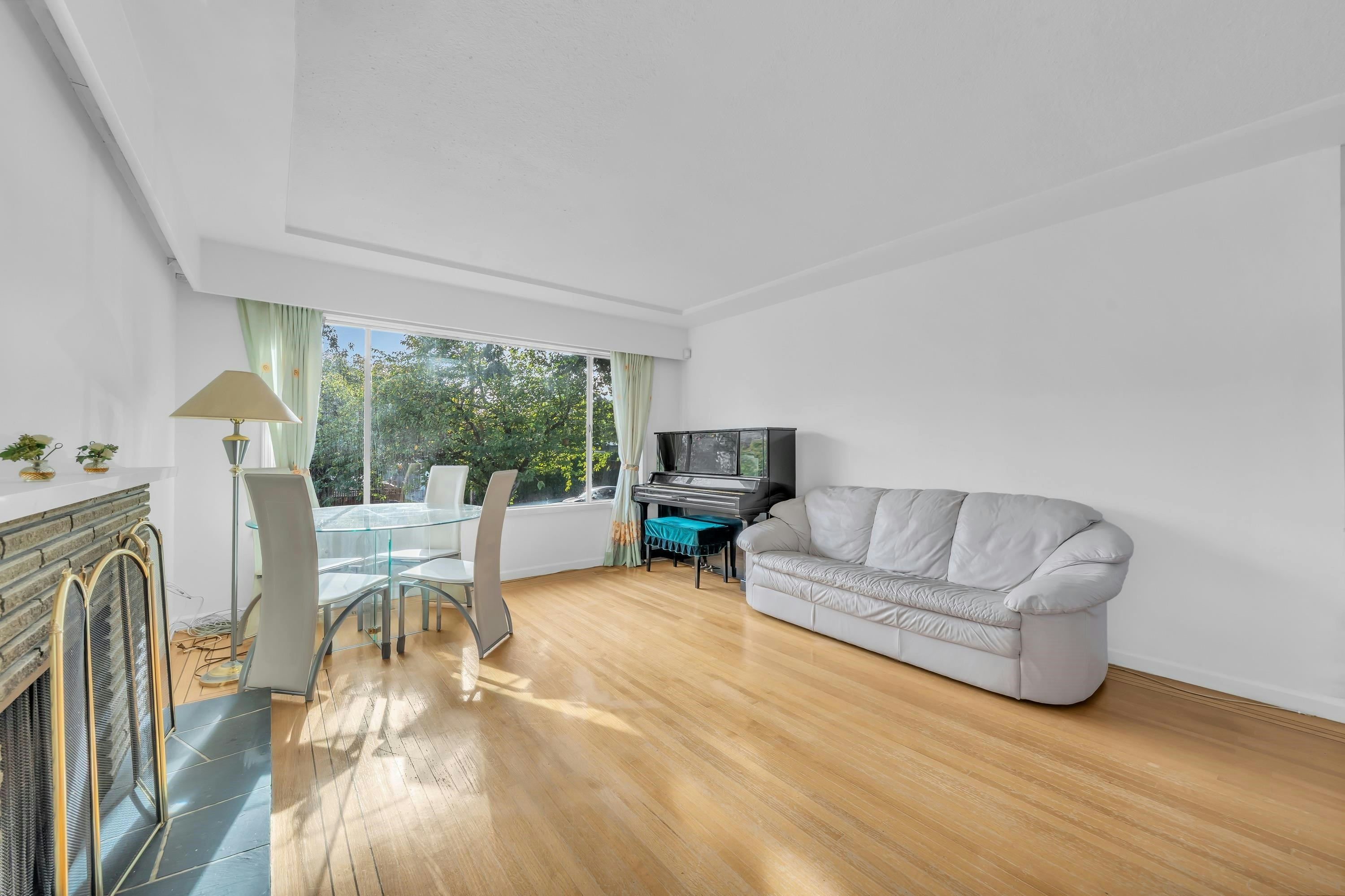 3631 Wellington Avenue, Vancouver, BC, V5R 4Z4 - 13