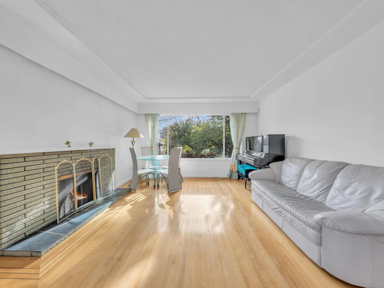 3631 Wellington Avenue, Vancouver, BC, V5R 4Z4 - 12