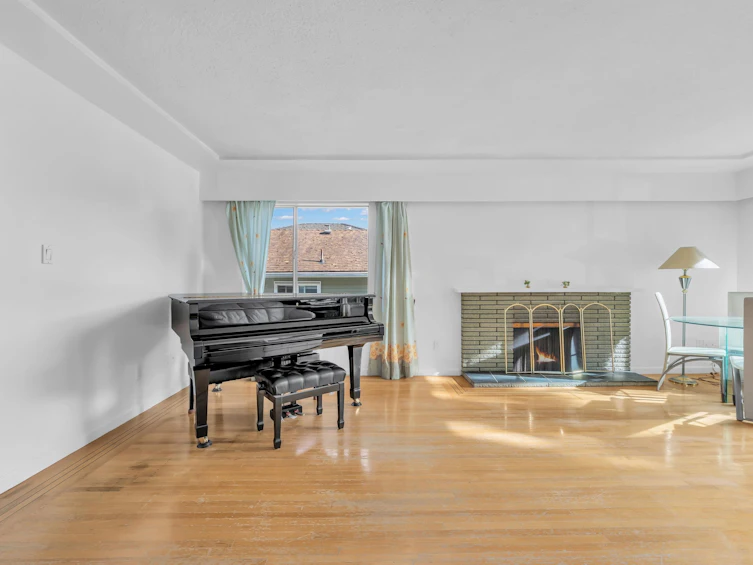 3631 Wellington Avenue, Vancouver, BC, V5R 4Z4 - 11