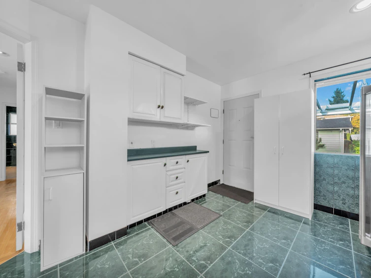3631 Wellington Avenue, Vancouver, BC, V5R 4Z4 - 18