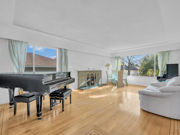 3631 Wellington Avenue, Vancouver, BC, V5R 4Z4 - 10