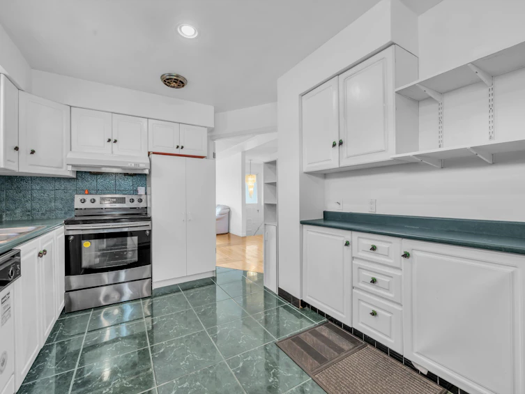 3631 Wellington Avenue, Vancouver, BC, V5R 4Z4 - 17