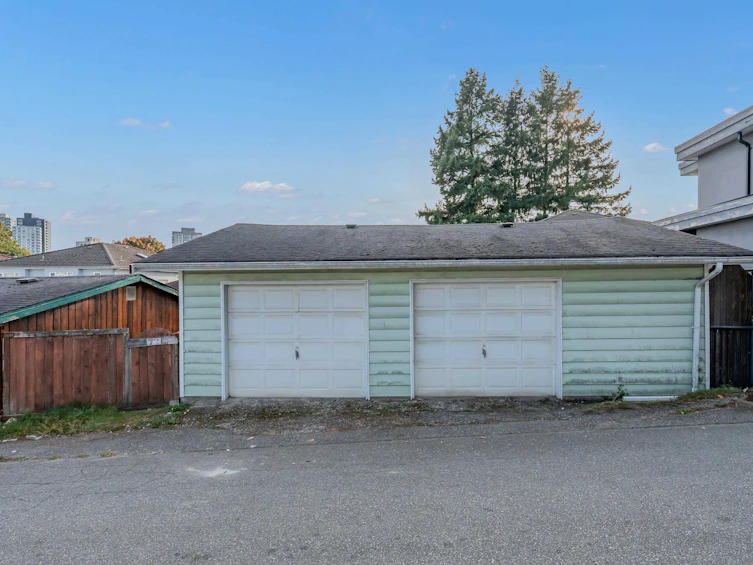 3631 Wellington Avenue, Vancouver, BC, V5R 4Z4 - 7