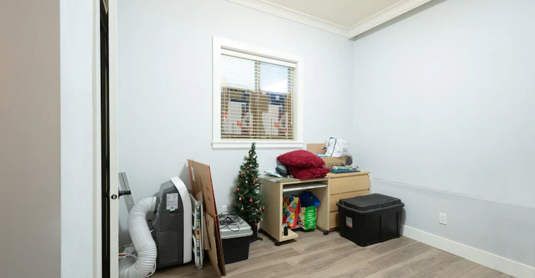 Lower Suite 2-17551 Abbey Drive, Surrey, BC, V4N 4H2 - 5