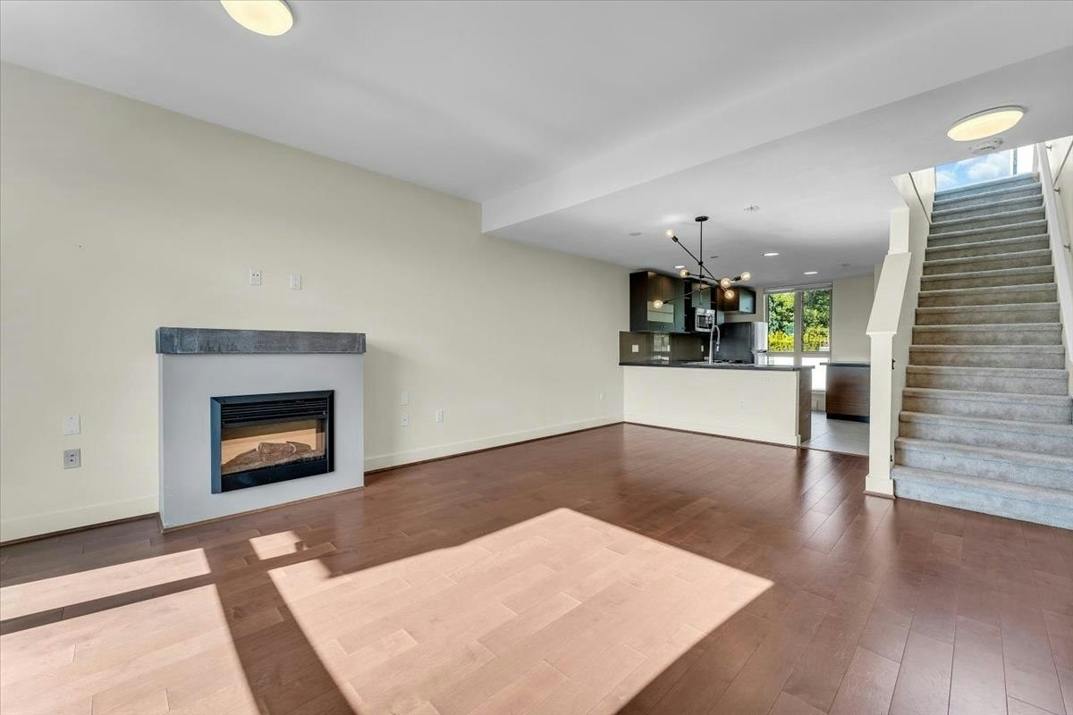 64-728 W 14th Street, North Vancouver, BC, V7M 0A8 - 7