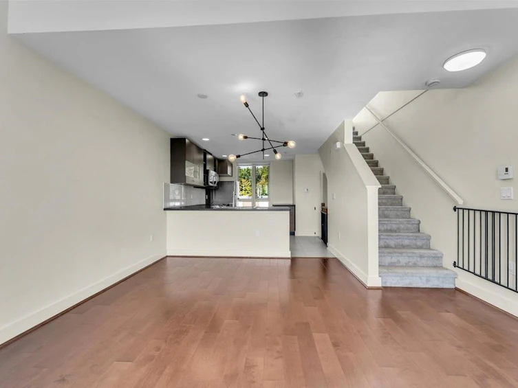 64-728 W 14th Street, North Vancouver, BC, V7M 0A8 - 9